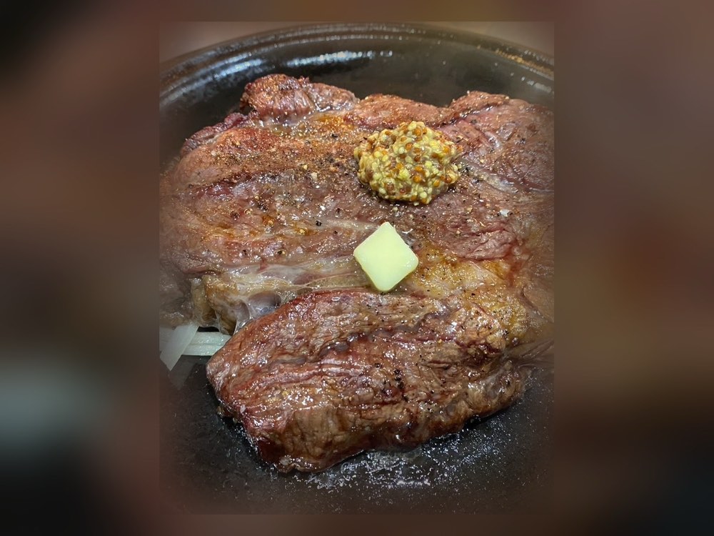 鉄板ステーキ